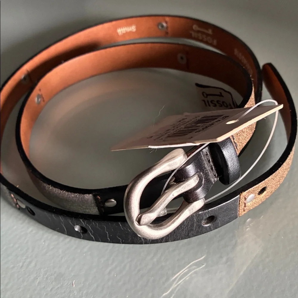 NWT $34 Fossil Leather Metallic & Black Multi Colorblock Skinny Belt - Picture 8 of 8